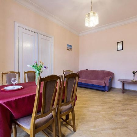 Apartment With Lovely View Kiev Esterno foto