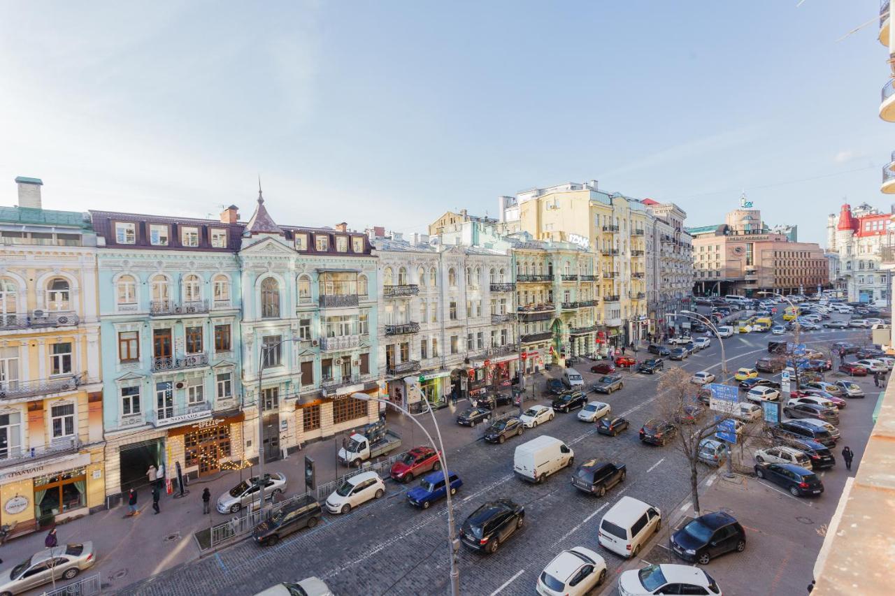 Apartment With Lovely View Kiev Esterno foto