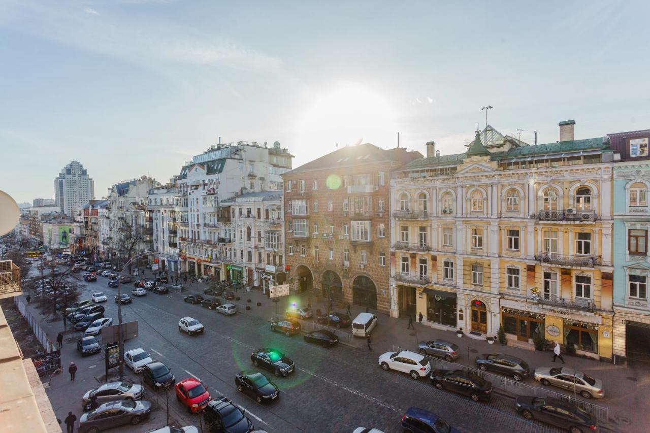 Apartment With Lovely View Kiev Esterno foto